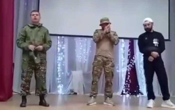 Ветеран с судимостью организовал военные сборы для школьников в Челябинской области