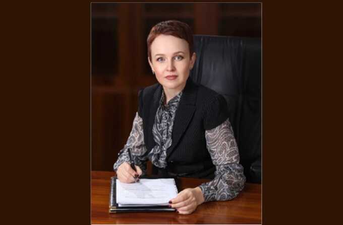 Держится за должность: Наталья Сапега продолжает руководить Росреестром Волгограда, несмотря на скандалы