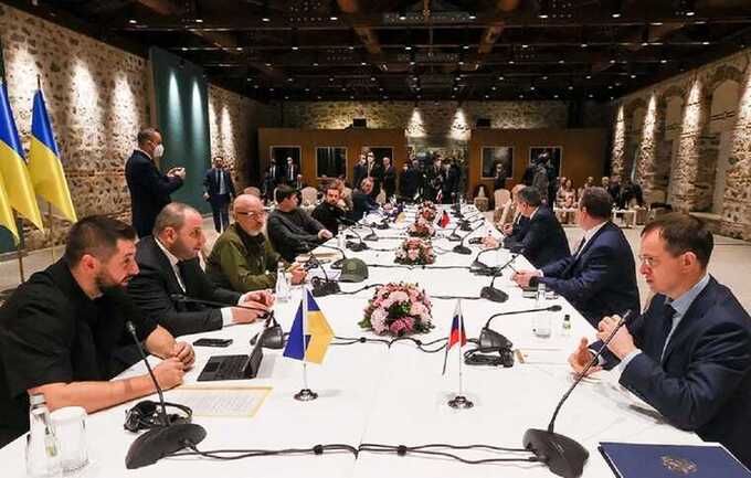Во время переговоров в Стамбуле Россия отвергла предложение о прекращении огня
