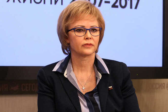 Госдума рассматривает возможность введения запрета на свободную продажу антибиотиков и контрацептивов